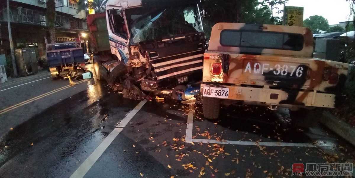 南投市民族路與南崗二路口發生重大車禍