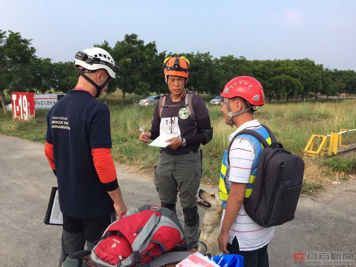 赤腳英雄 搜救尖兵 搜救犬 IRO國際評測 迎接新一批災害開路先鋒