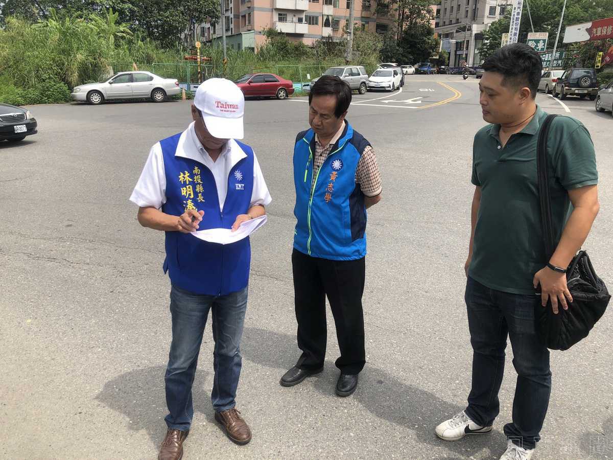 南投豪雨路基掏空 林縣長會勘簽准災修