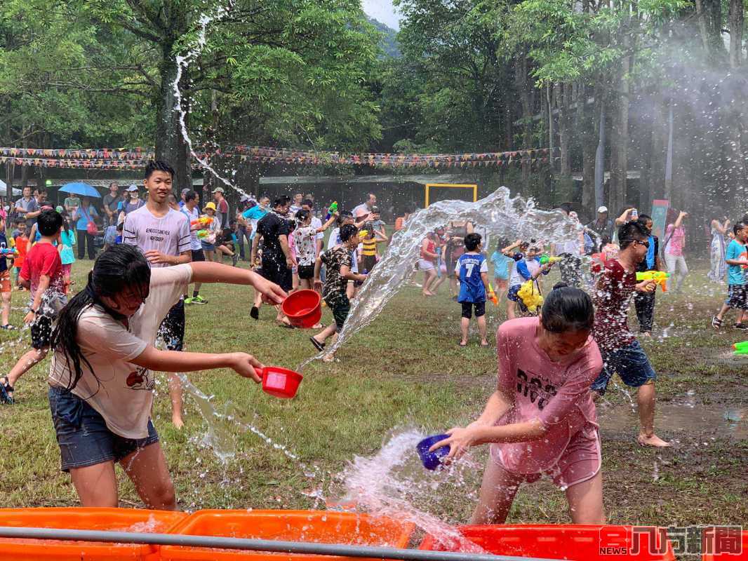 水力全開！泰雅渡假村 潑水節 爸氣登場