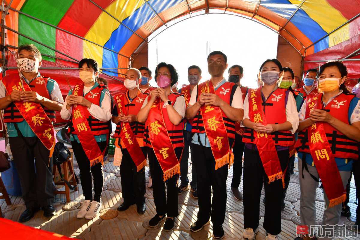 鹿港地藏王廟放水燈 重現鹿港風華祭水靈