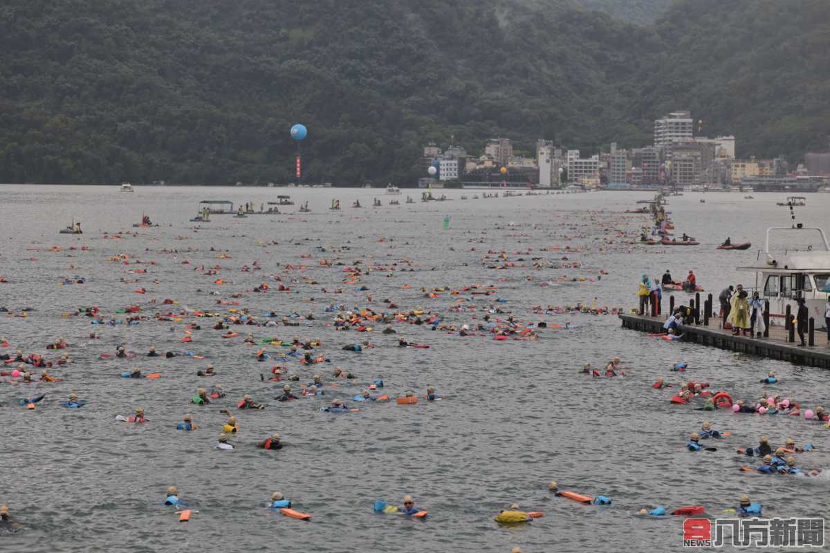 風雨無阻 第40屆日月潭國際萬人泳渡嘉年華盛大登場