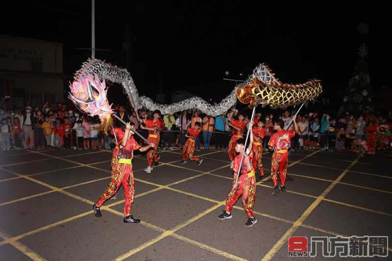 彰明電子「讓愛傳出去」 草屯僑光國小聖誕樹點燈喜迎聖誕節