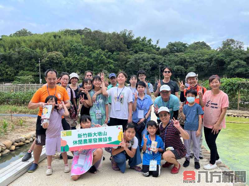 在梨鄉裡遇見綠色農場 新埔南平食農場域長幼共學 獲優良農建獎優等青睞