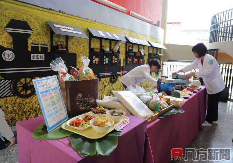 縣長張麗善與5萬多名國中小師生共進蔬食餐 吃出健康保護地球