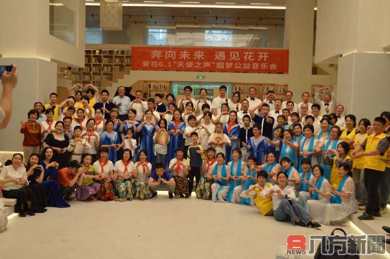 愛心與支持 杭州市微亮公益服務中心的志工學生們在行動中