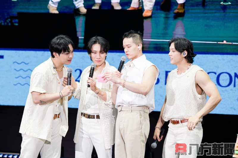 FANCON嘉年華 韓流三代團BTOB徐恩光、李旼赫、任炫植、PENIEL齊開唱