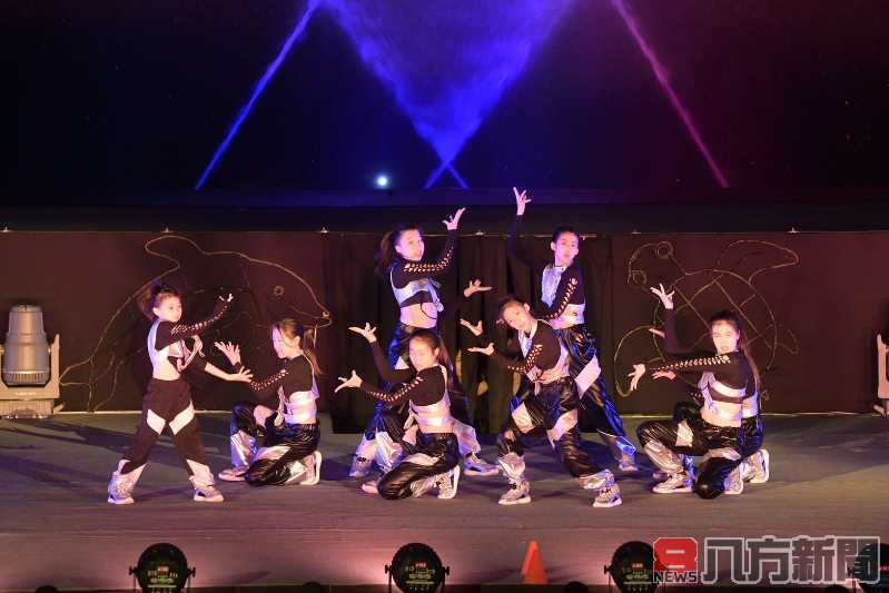 花蓮「2024紅面鴨FUN暑假」盛大開幕 無人機與煙火秀點亮鯉魚潭