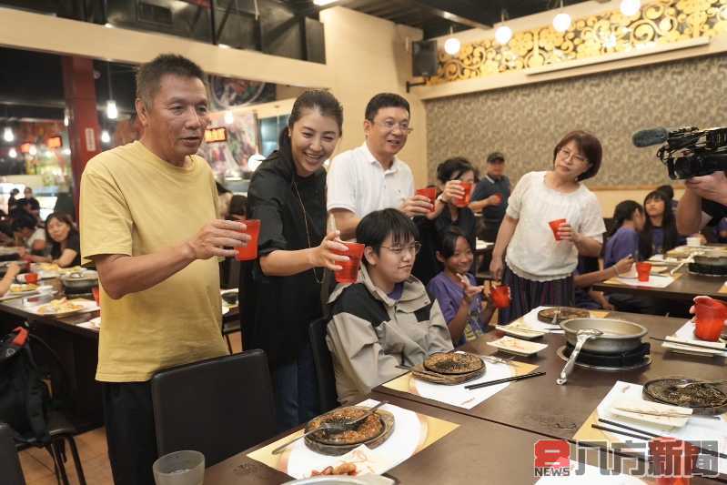 南投之光：合唱團奏響台灣之聲 許縣長兌現承諾