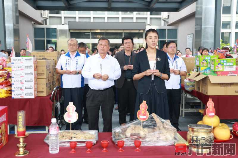 南投縣政府舉辦普度活動 燒香燒金紙減量