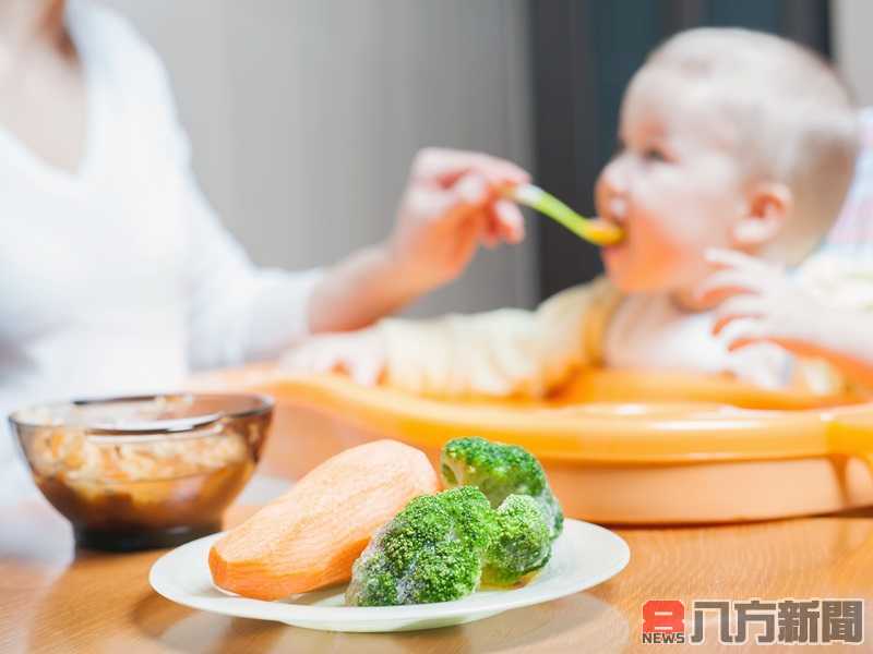 1歲寶寶該怎麼吃？營養師提供副食品建議