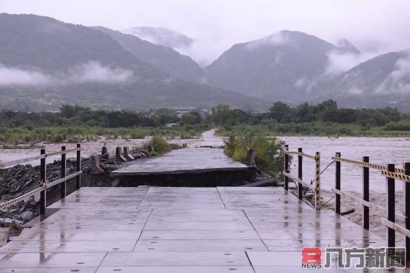 花蓮縣長徐榛蔚視察災後復建 呼籲民眾避開危險區域