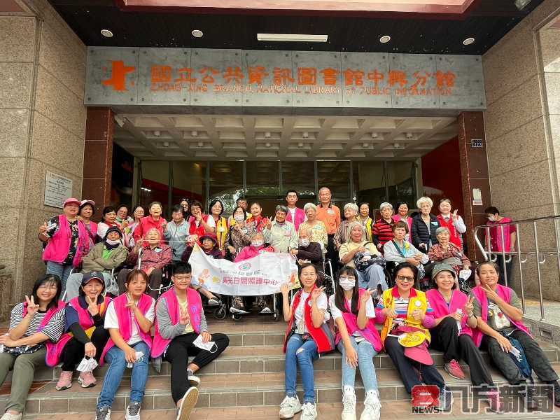 興光日照阿公阿嬤 到國資圖中興分館聽故事