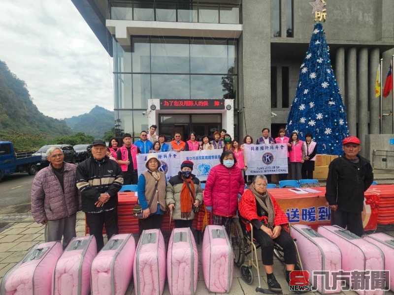 愛心無界寒冬送暖 若昶家庭關懷協會攜手泰安鄉溫暖人心