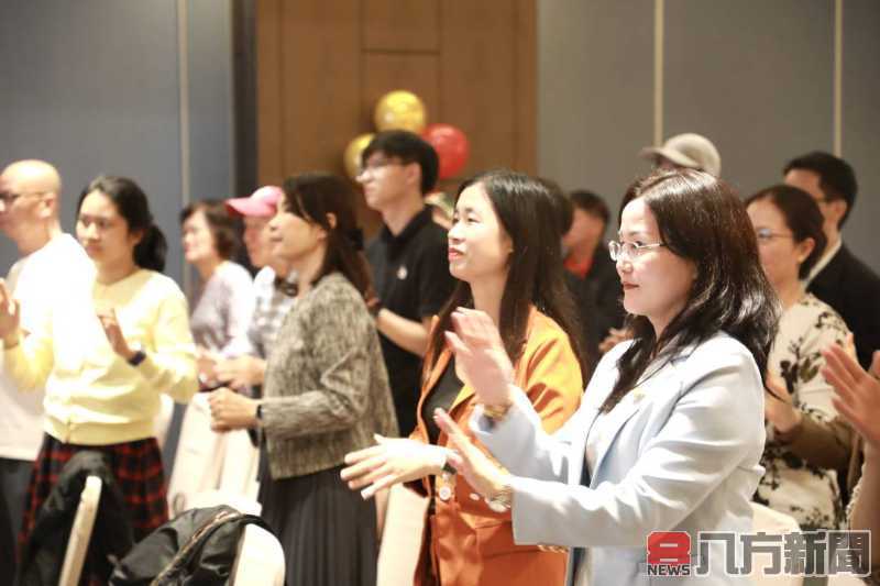 閩台攜手點亮星光 自閉症公益音樂晚會溫暖舉行 幫助特殊群體走向未來