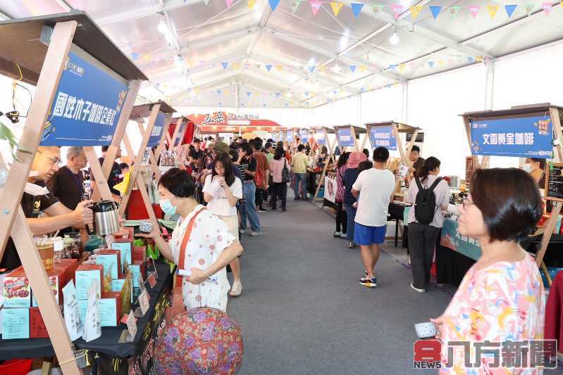 南投巧克力咖啡節盛大登場 6公頃學園主題展區人潮爆滿