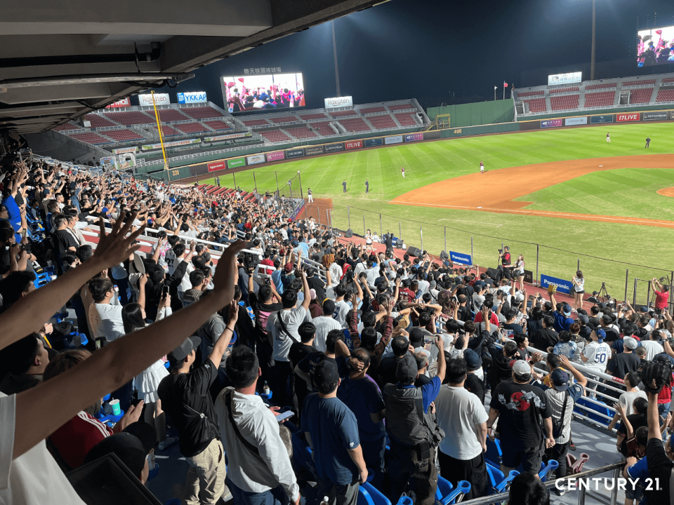 21世紀不動產攜手樂天桃猿 共同應援2025桃園亞洲職棒交流賽-圖片2