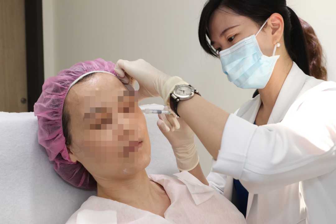 換季乾燥肌求救!黃昭瑜主任提醒:水光針選擇安全產品與專業醫師才安心