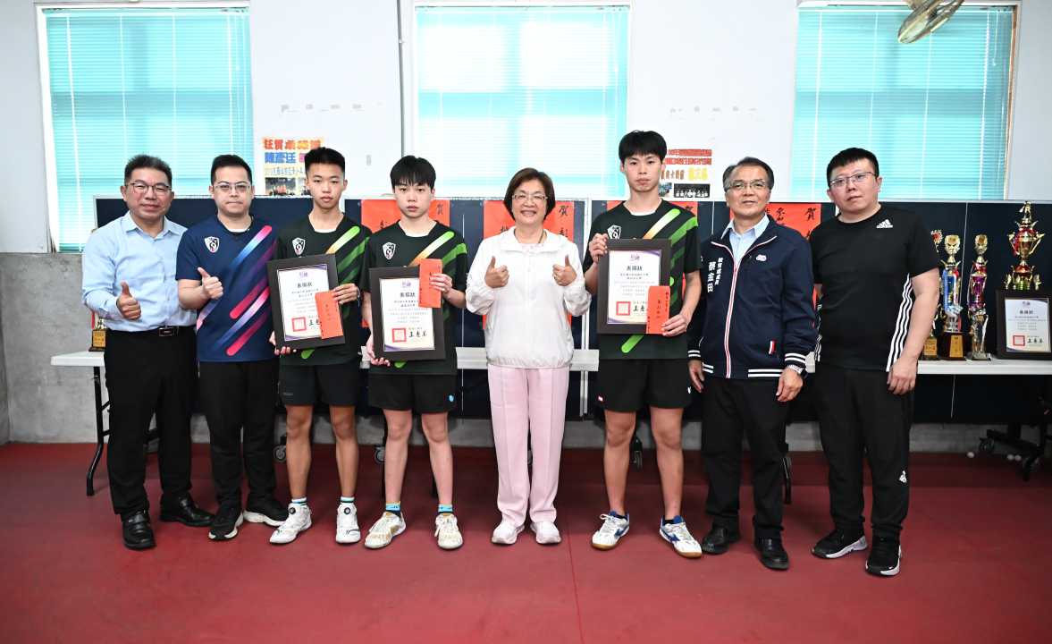 王惠美縣長前往彰德國中慰勉桌球選手 表達支持與鼓勵-圖片3